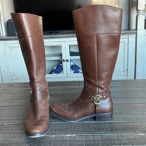 Brown Michael Kors boots size 8.